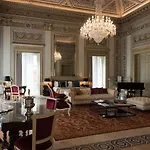 Hotel Grand Et Des Palmes 5*