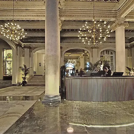 Grand Et Des Palmes Otel
