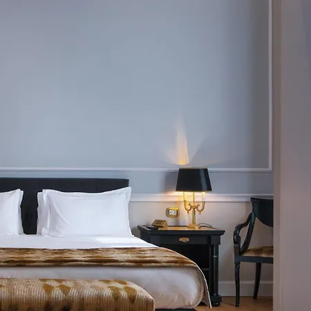 Otel Grand Et Des Palmes 5*