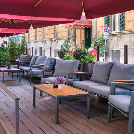 Grand Et Des Palmes Otel