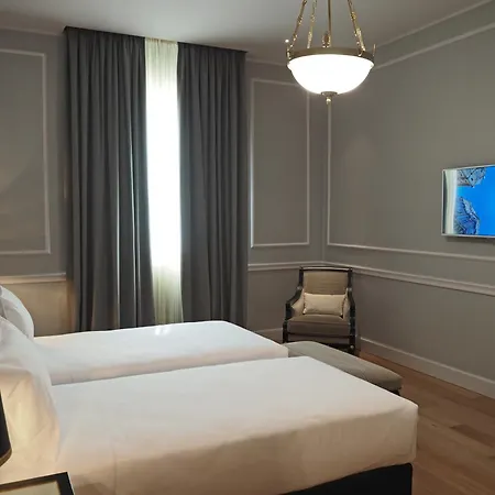 Grand Et Des Palmes Otel