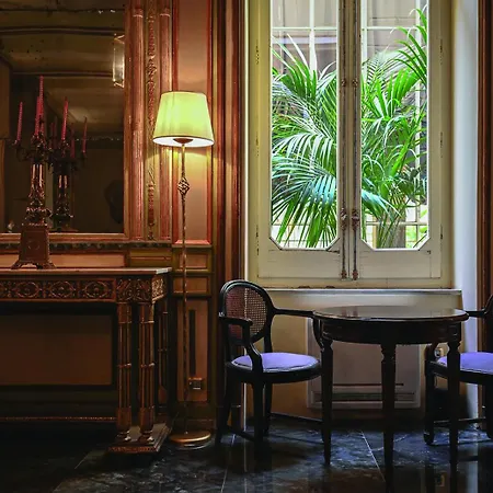 Otel Grand Et Des Palmes