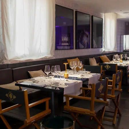Grand Et Des Palmes Otel 5*