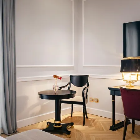 Grand Et Des Palmes Hotel