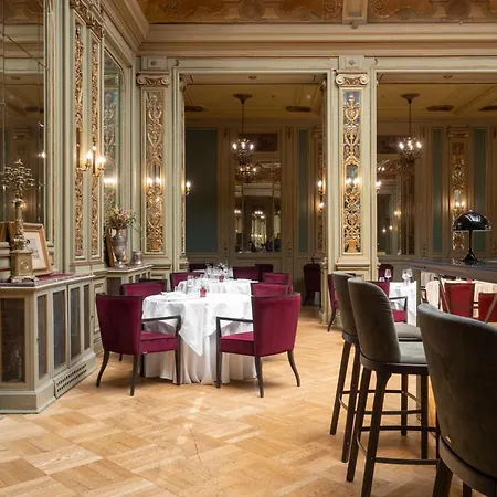 Hotel Grand Et Des Palmes