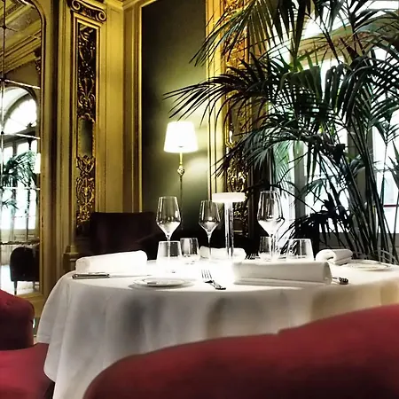 Grand Et Des Palmes Hotel
