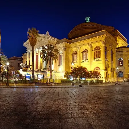 Hotel Grand Et Des Palmes